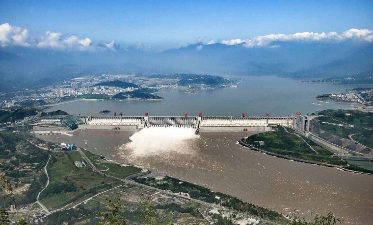 全国一年发电量是多少，中国每年发多少度电