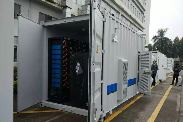 国内微型光伏逆变器上市公司，储能逆变器的龙头