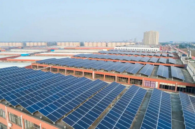 中国太阳能资源分布：根据各地接受太阳总辐射量的多少，可将全国划分为五类地区